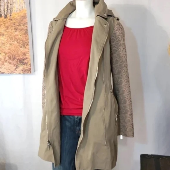 Dawn Levy Lia Lace Sleeve Hooded Utility Jacket - Picture 7 of 16